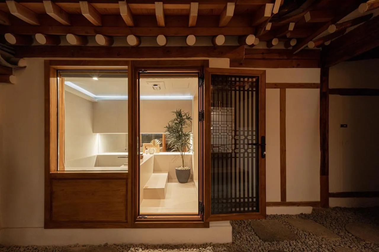 Willa Mirror Courtyard Seul Korea Południowa
